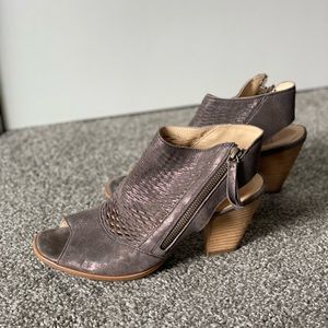 Paul Green Willow Sisal Brushed Metallic Peep Toe Leather Booties
